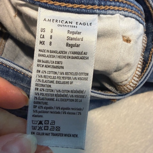American Eagle Outfitters Light Blue kick Boot Jeans - Picture 3 of 7